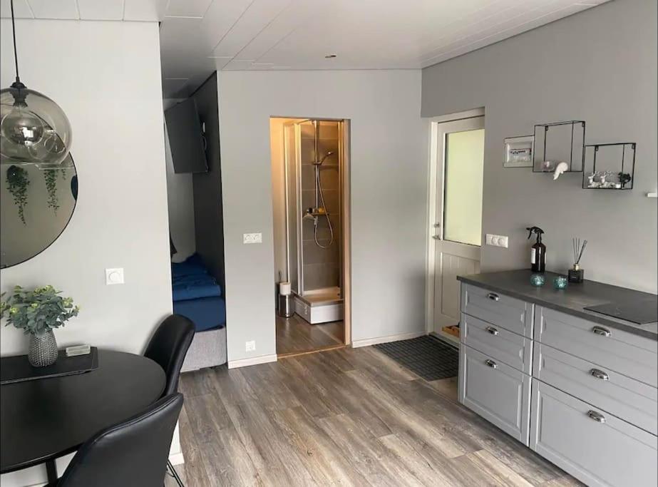 Cosy Lakeview Cabin 45 Minutes From Reykjavik Мосфетльсбаїр Екстер'єр фото