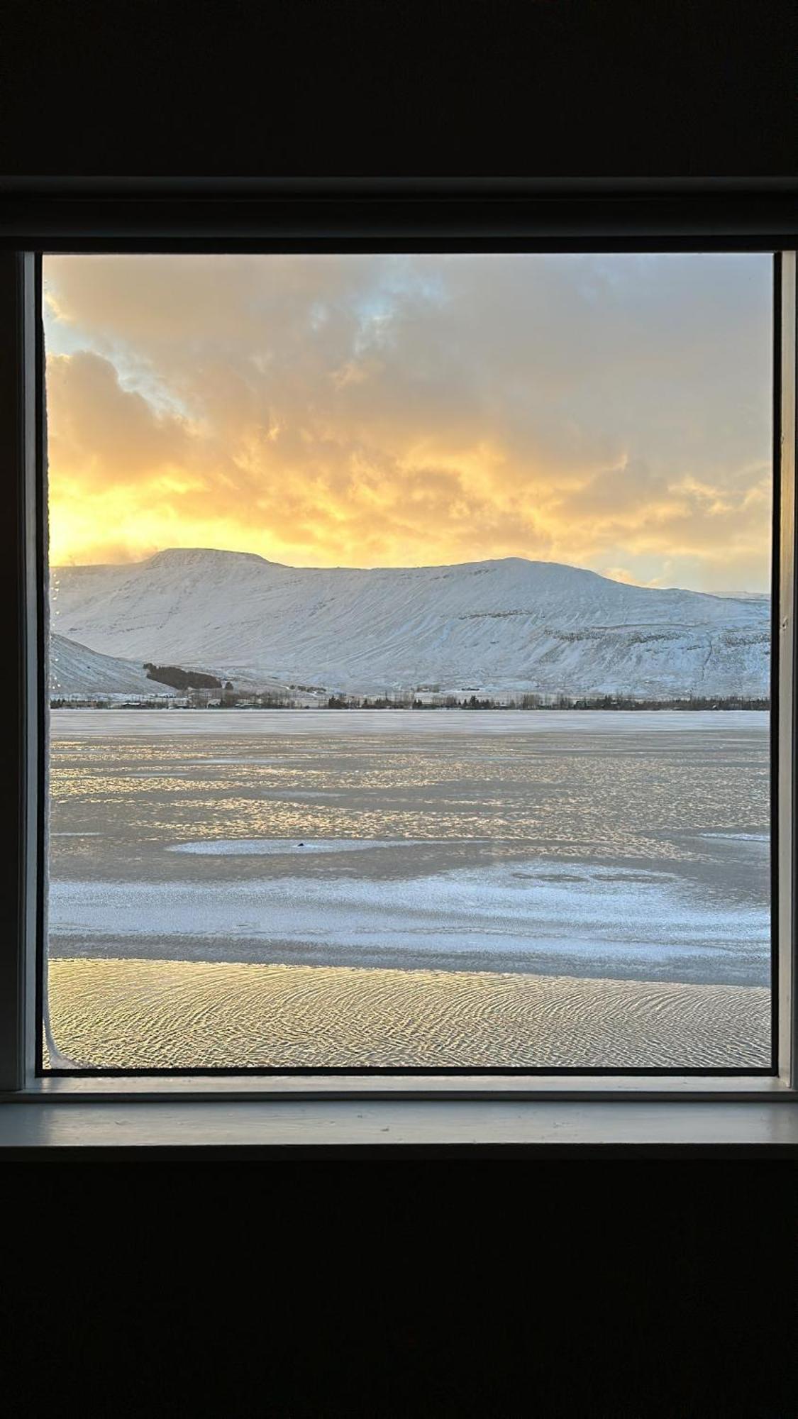 Cosy Lakeview Cabin 45 Minutes From Reykjavik Мосфетльсбаїр Екстер'єр фото
